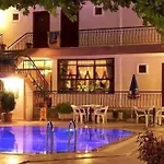 Hotel Mg Moms 3*